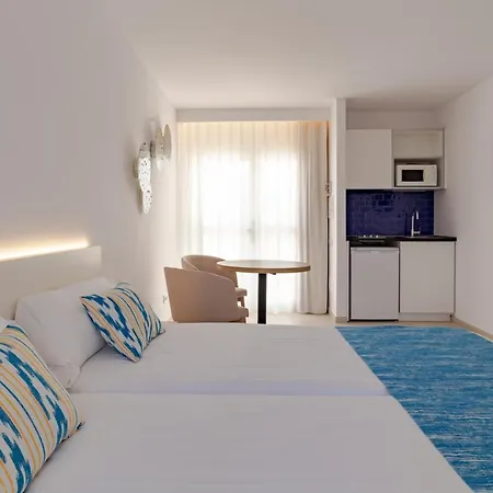 Serenity Apartments (Adults Only) Port d'Alcúdia Exterior foto