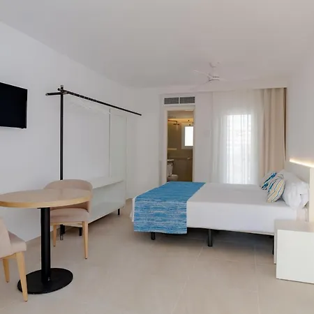 Serenity Apartments (Adults Only) Port d'Alcúdia Exterior foto